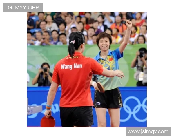 张秀英专访:从乒乓球新星到传奇教练的辉煌历程回顾