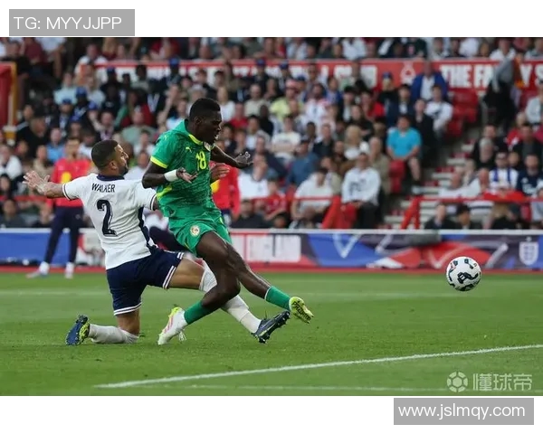 巴西与英格兰精彩对决央视全程直播回顾与赛后分析