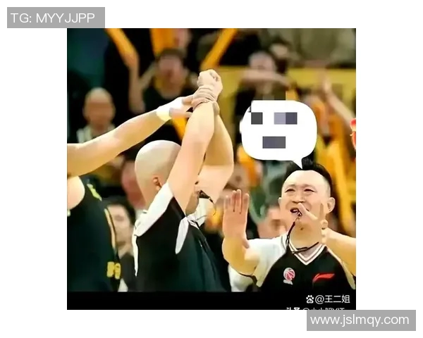 福建与北京季后赛争议不断球迷怒斥裁判判罚不公引发热议