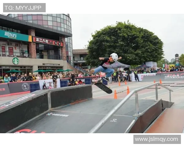 重庆滑板队的战术解析与深度盯防策略揭秘